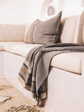 Load image into Gallery viewer, Sicily Throw